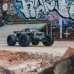 ARRMA 1/5 OUTCAST 4WD EXtreme Bash Roller Stunt Truck, Black -RC Cars And Trucks Sales Shop ARA5210 A03 S3A9YYI7