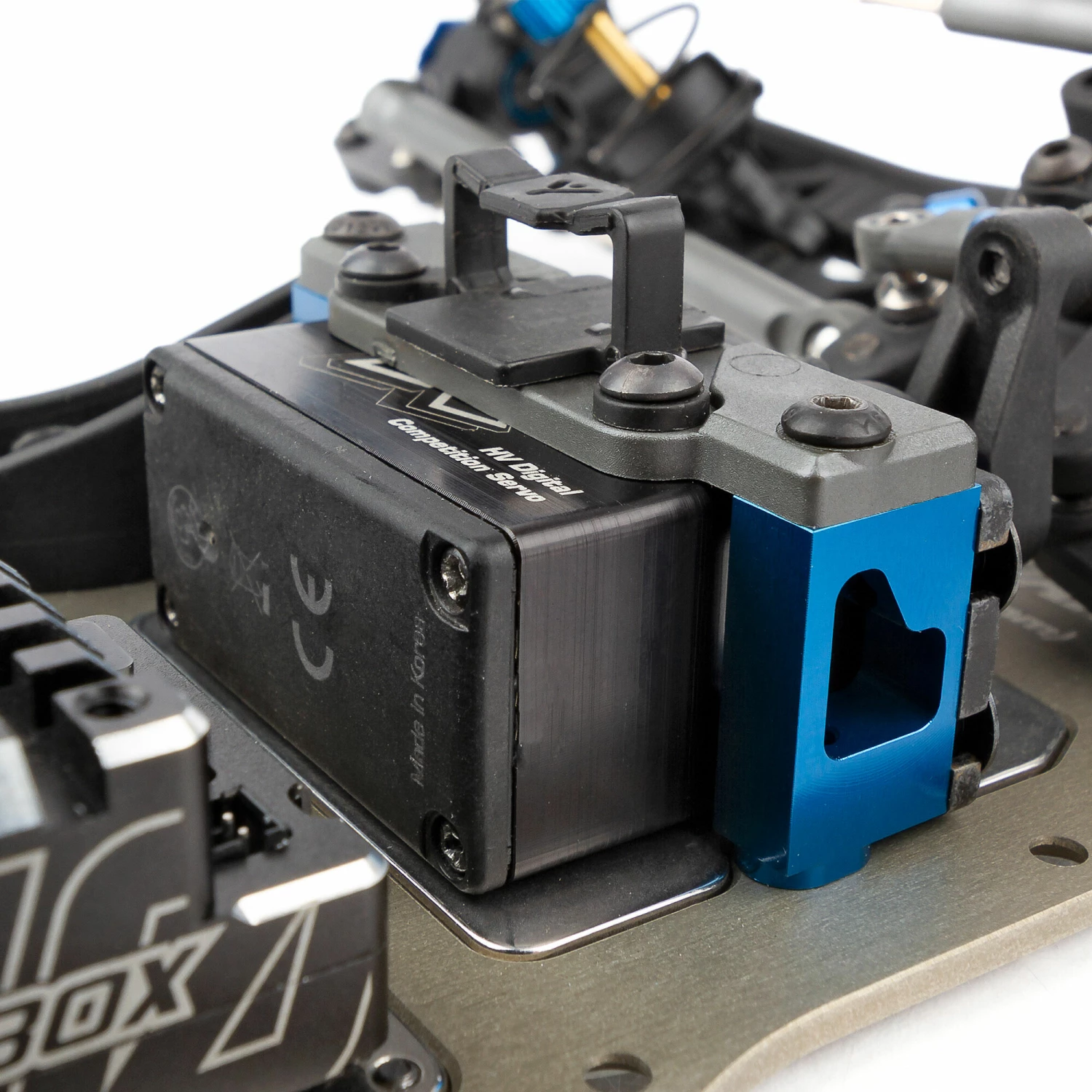 Team Associated 1/10 RC10B6.3D 2WD Electric Team Buggy Kit 6 Team Associated 1/10 RC10B6.3D 2WD Electric Team Buggy Kit - Image 6