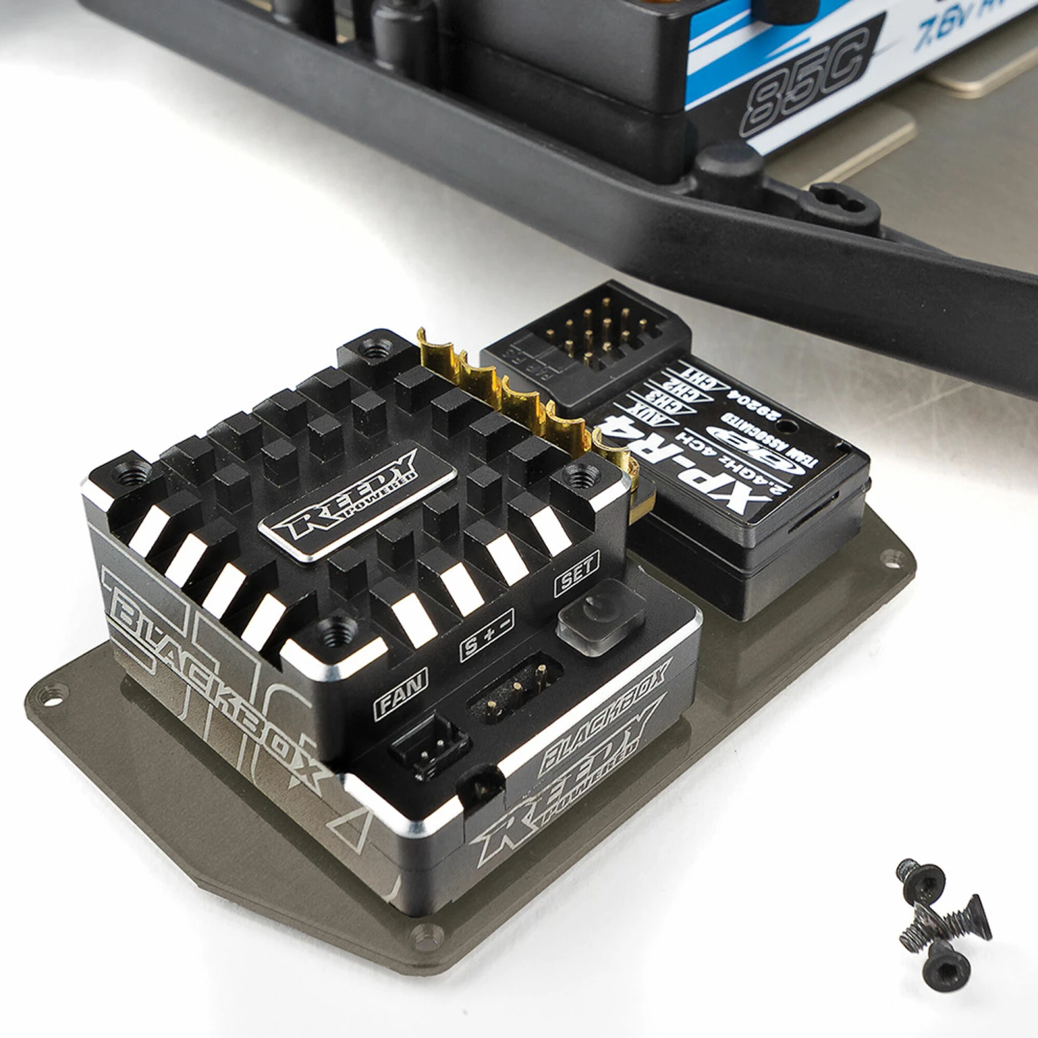 Team Associated 1/10 RC10B6.3D 2WD Electric Team Buggy Kit 7 Team Associated 1/10 RC10B6.3D 2WD Electric Team Buggy Kit - Image 7