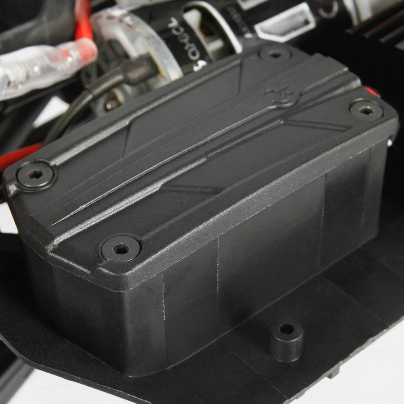 Axial 1/10 SCX10 II Deadbolt 4WD Brushed RTR 11 Axial 1/10 SCX10 II Deadbolt 4WD Brushed RTR - Image 11