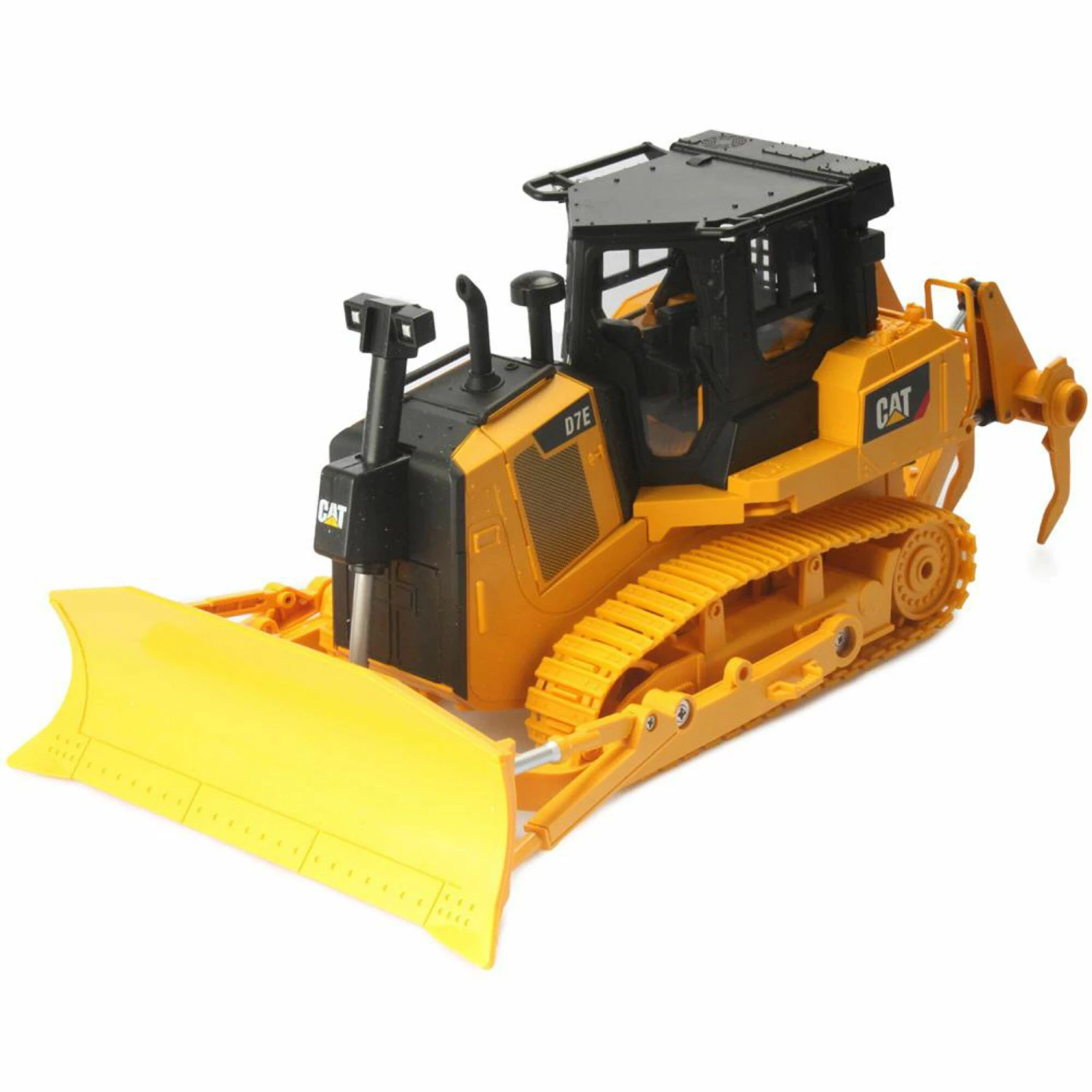 DCM/Racemasters 1/24 RC Caterpillar D7E Bulldozer 1 DCM/Racemasters 1/24 RC Caterpillar D7E Bulldozer